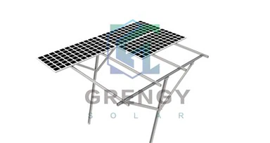 Système de montage au sol solaire pour fondations sur pieux en acier