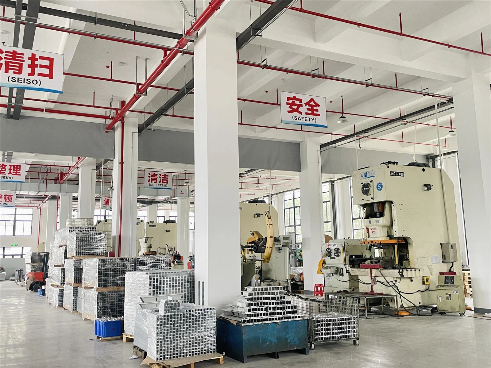 Lightweight Metal Roof PV Racking factory Lightweight Metal Roof PV Racking factory