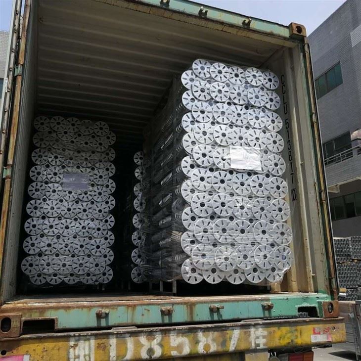 Galvanized Square Flange Spiral Ground Pile Earth Screw Anchor Fence