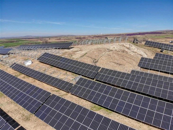 ZAM Coated Steel Solar Rack Ground Mount high quality